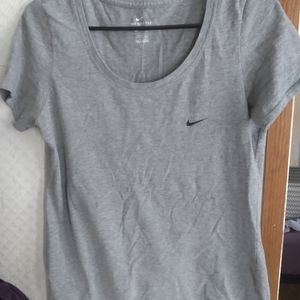 The nike tee